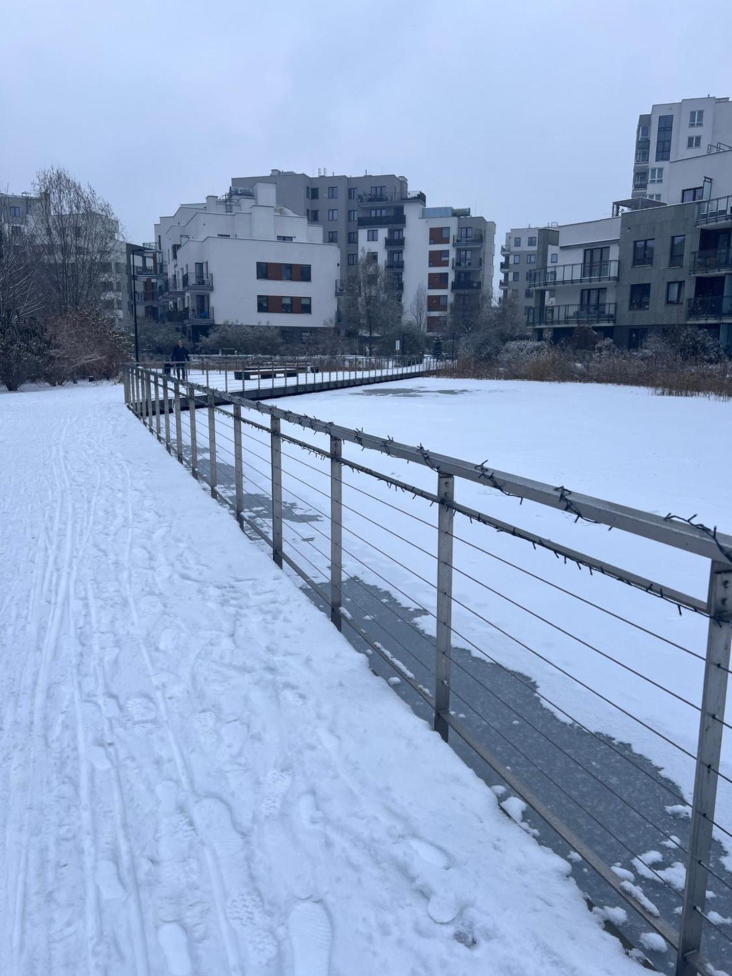 Lake Park Apartament With Free Parking Airport Netflix Apartment วอร์ซอ ภายนอก รูปภาพ