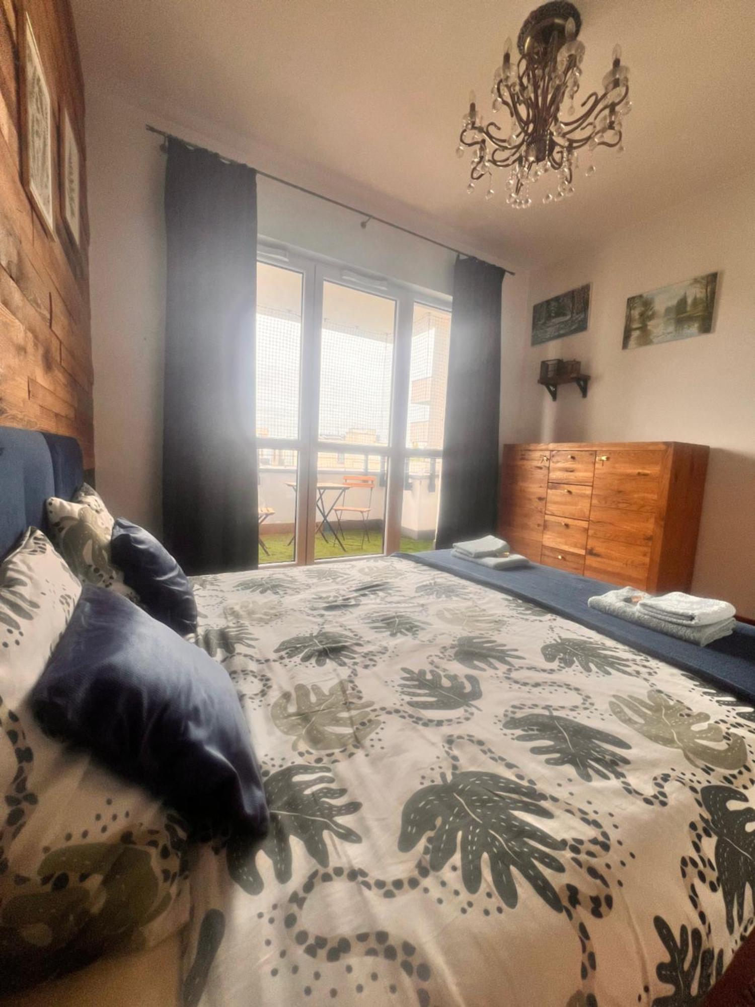Lake Park Apartament With Free Parking Airport Netflix Apartment วอร์ซอ ภายนอก รูปภาพ