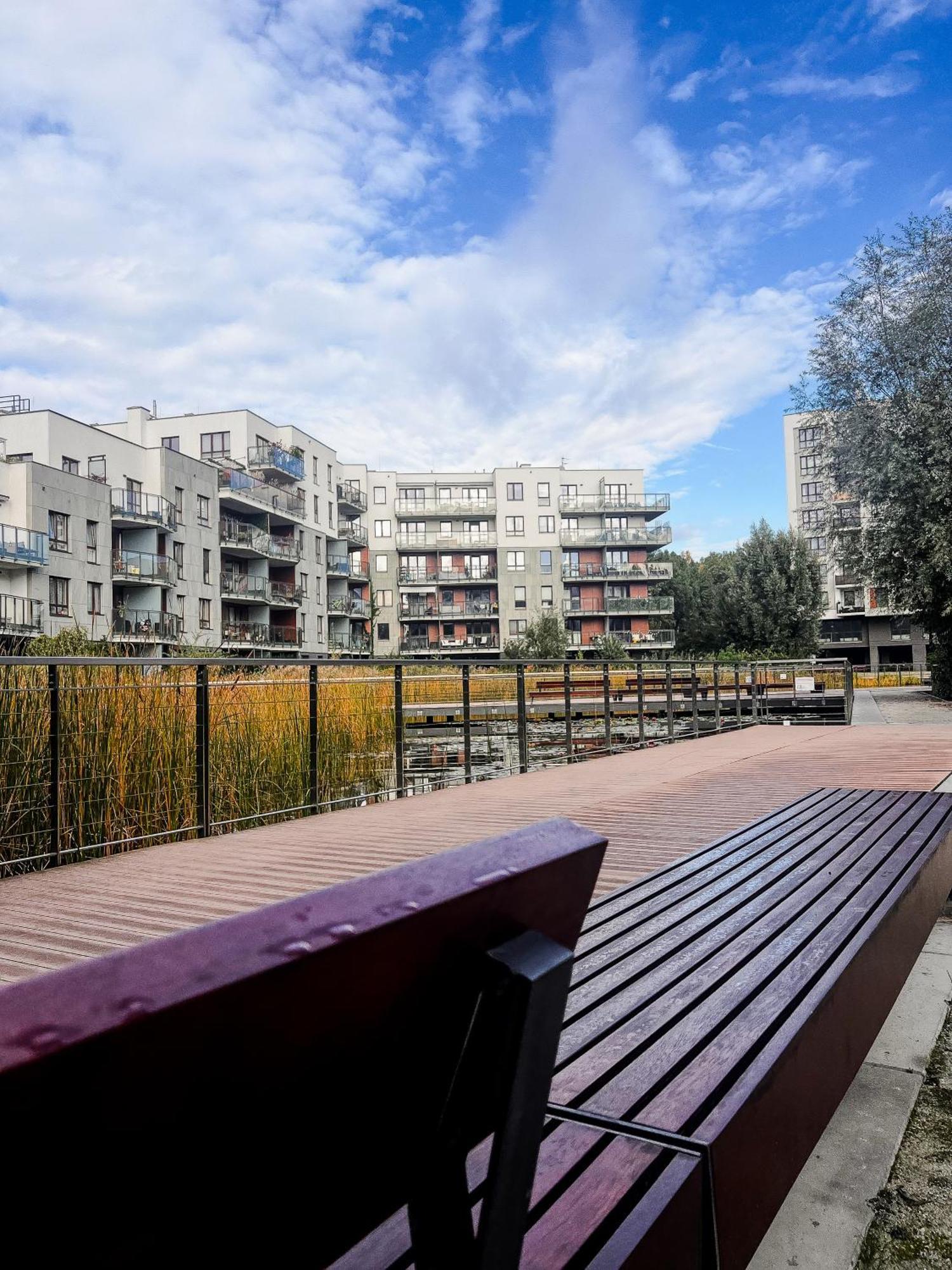 Lake Park Apartament With Free Parking Airport Netflix Apartment วอร์ซอ ภายนอก รูปภาพ